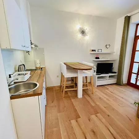 Lukrecia Appartamento Hvar Town