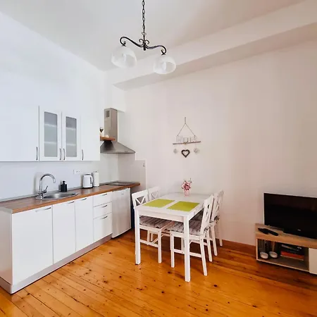 Lukrecia Apartment