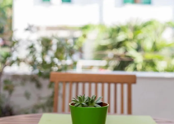 Lukrecia Apartment Hvar Town