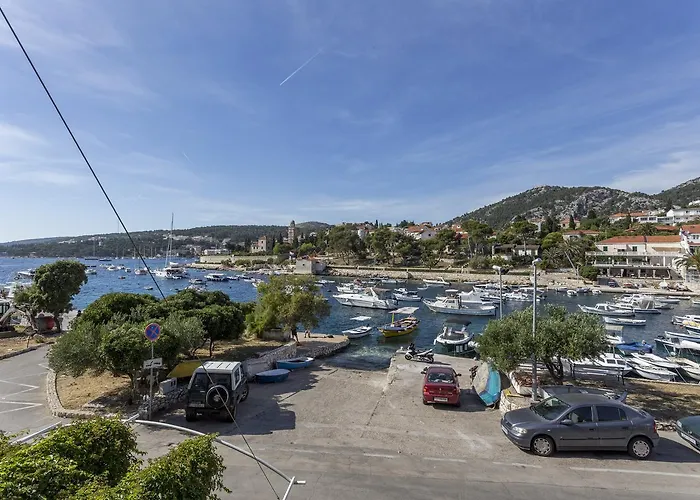 Lukrecia Apartment *